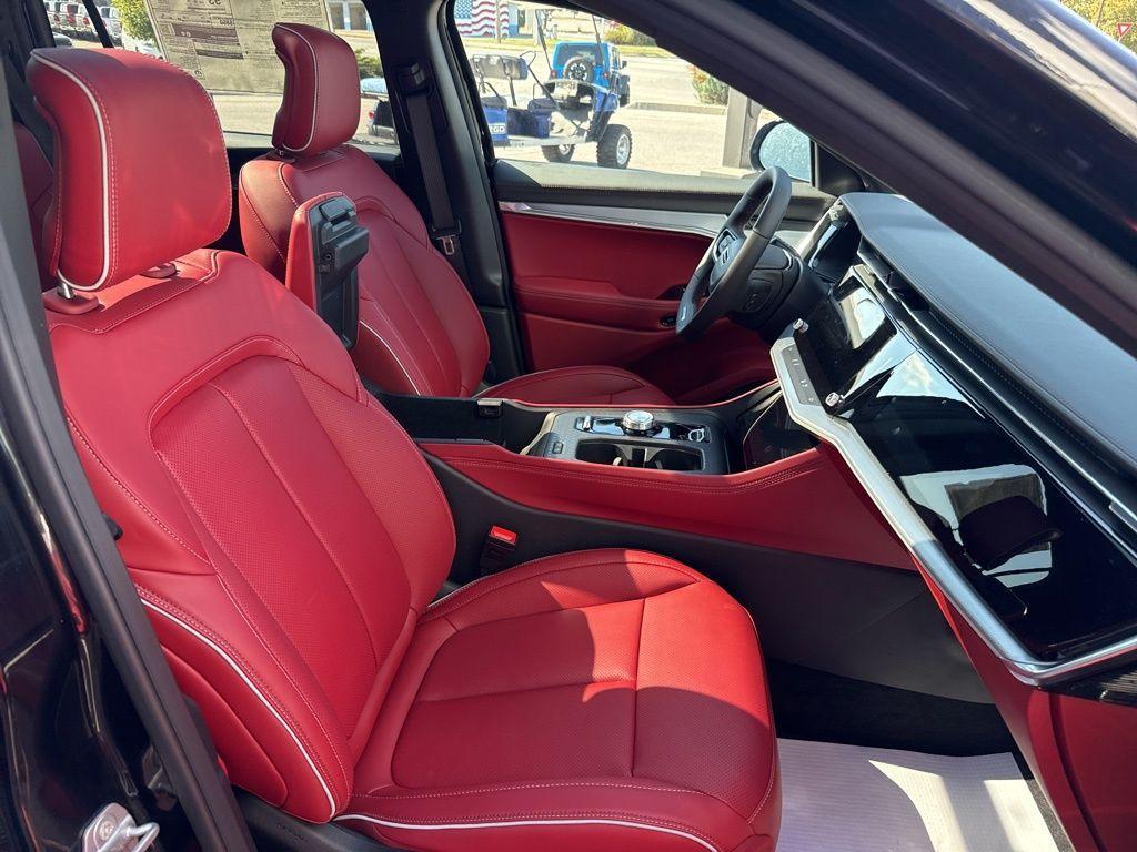 new 2025 Jeep Wagoneer S car, priced at $61,607