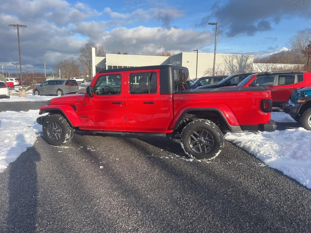 used 2024 Jeep Gladiator car, priced at $42,023