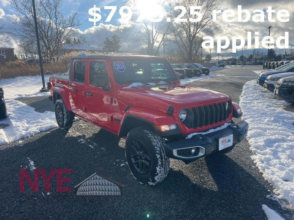 used 2024 Jeep Gladiator car, priced at $42,023