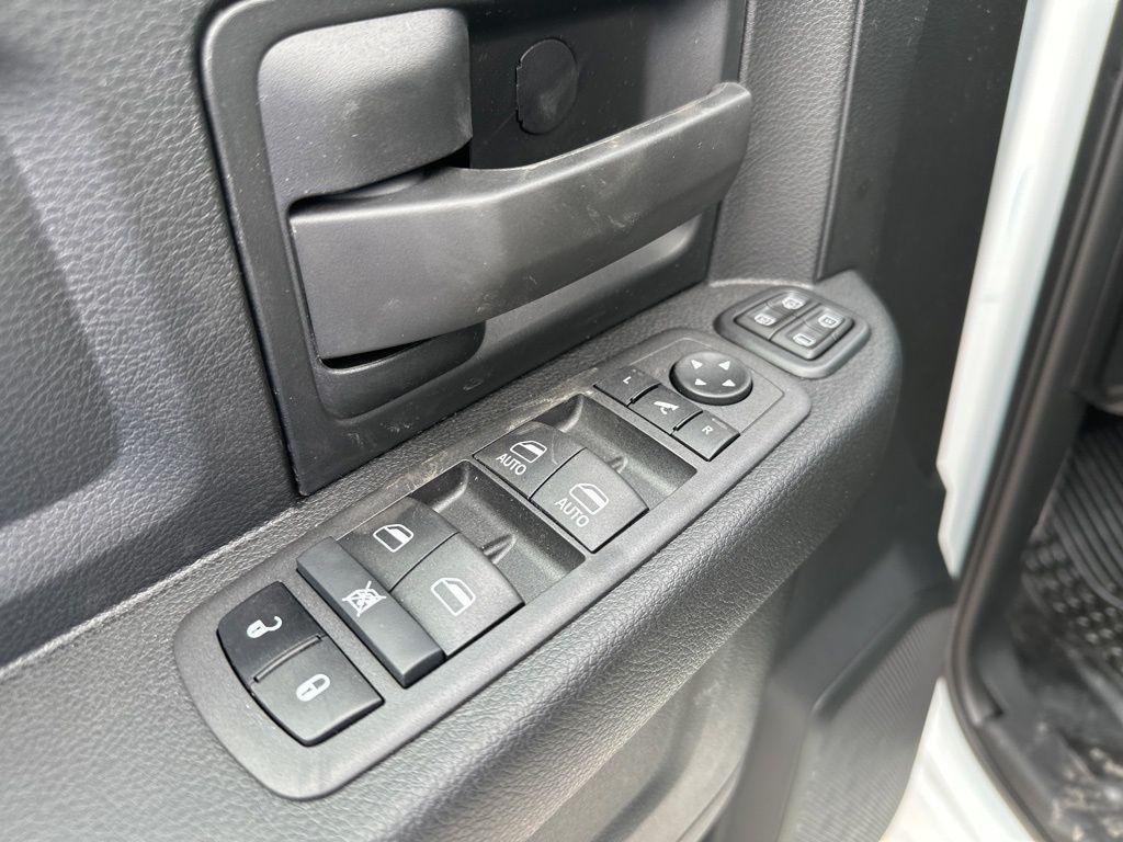 new 2024 Ram 3500 car, priced at $63,055