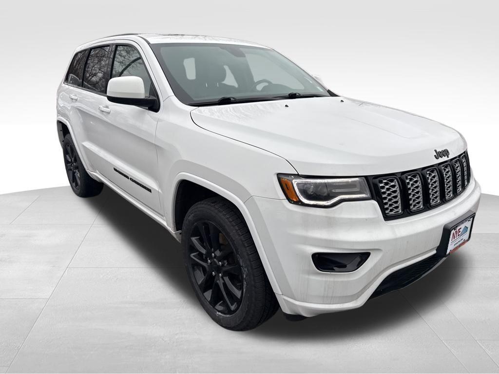 used 2022 Jeep Grand Cherokee WK car, priced at $28,795