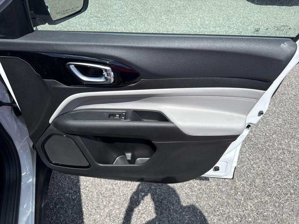 new 2025 Jeep Compass car