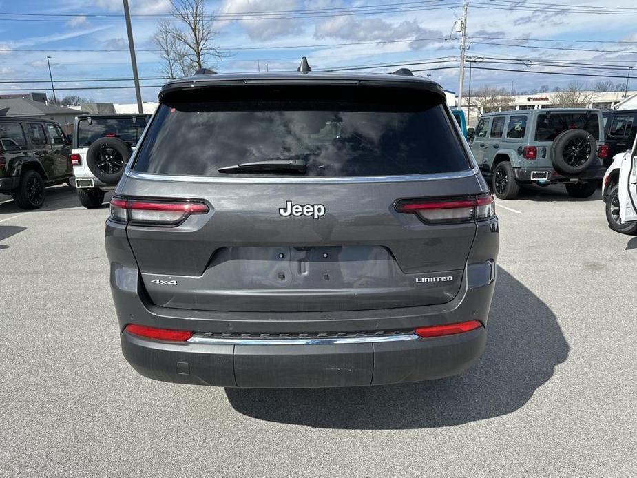 new 2024 Jeep Grand Cherokee L car, priced at $51,405