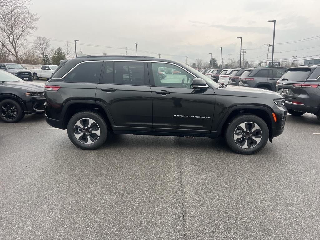 new 2024 Jeep Grand Cherokee 4xe car, priced at $51,125