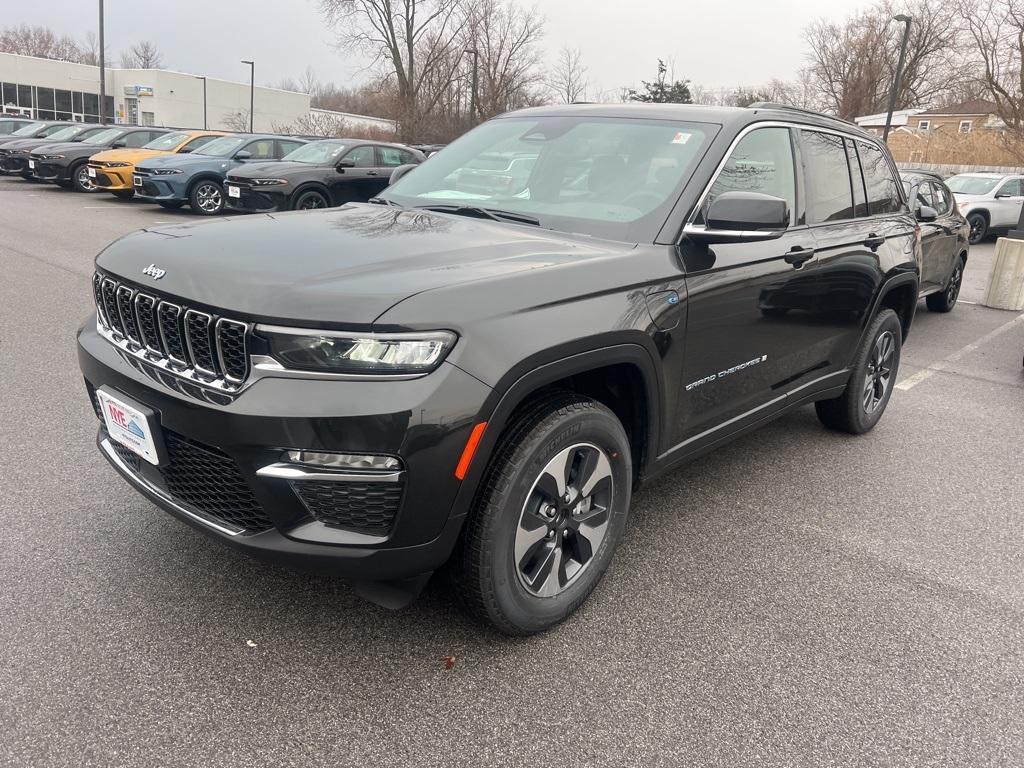 new 2024 Jeep Grand Cherokee 4xe car, priced at $51,125