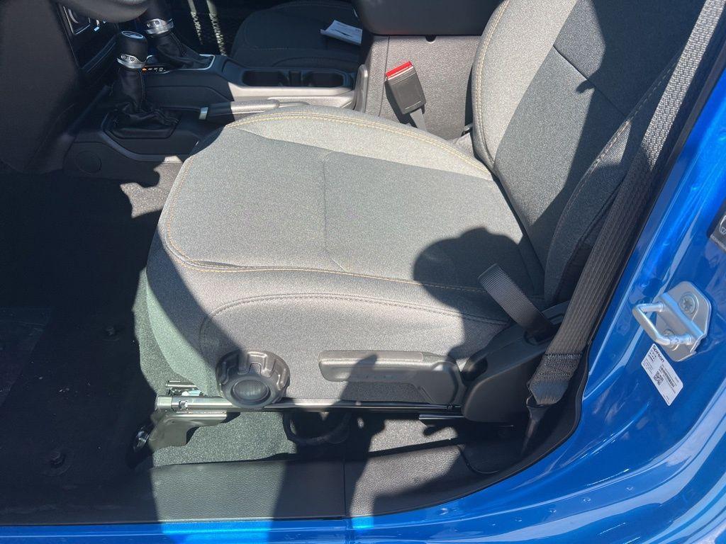 new 2025 Jeep Wrangler car, priced at $41,427
