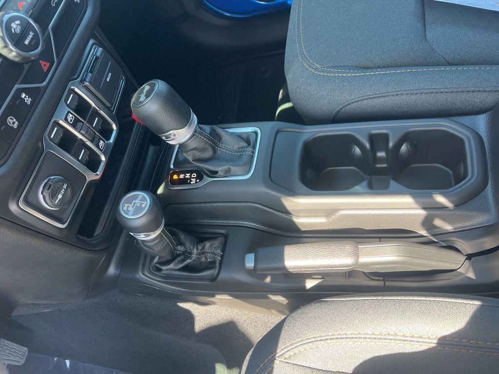 new 2025 Jeep Wrangler car, priced at $41,427