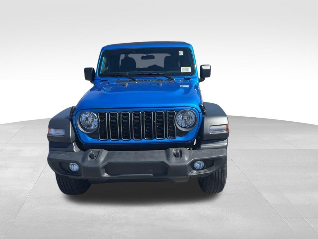 new 2025 Jeep Wrangler car, priced at $41,427