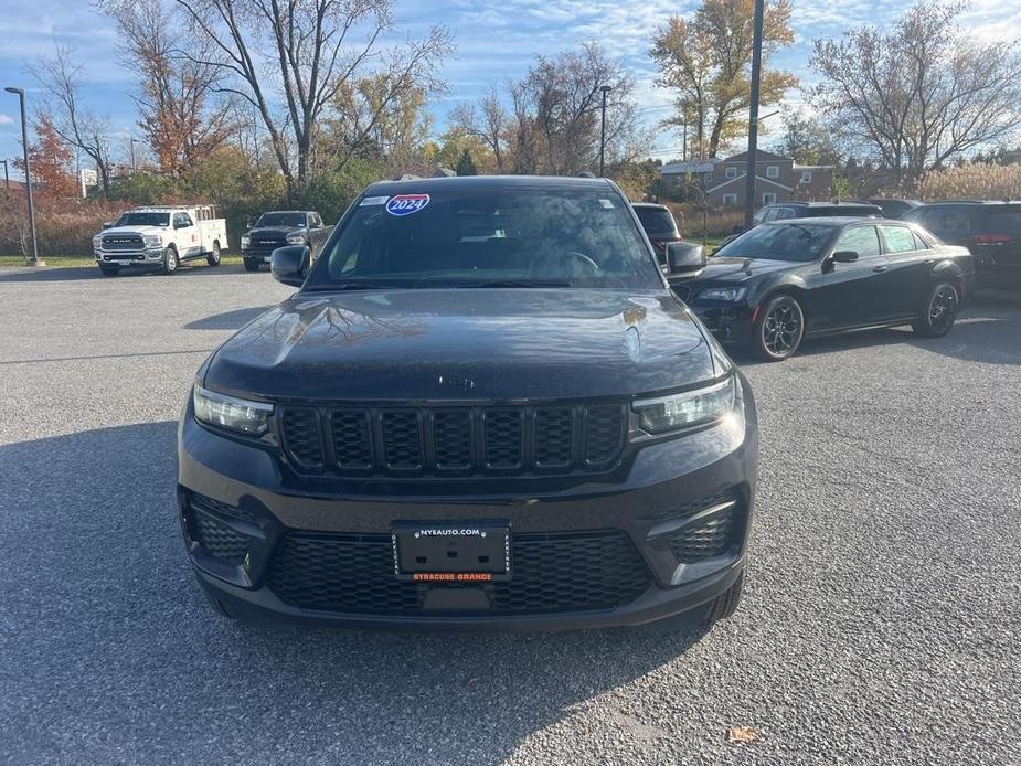 new 2024 Jeep Grand Cherokee car, priced at $44,525