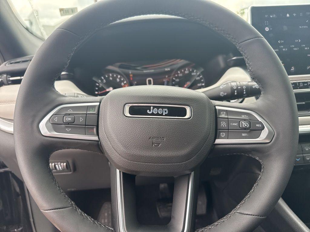new 2025 Jeep Compass car, priced at $32,606