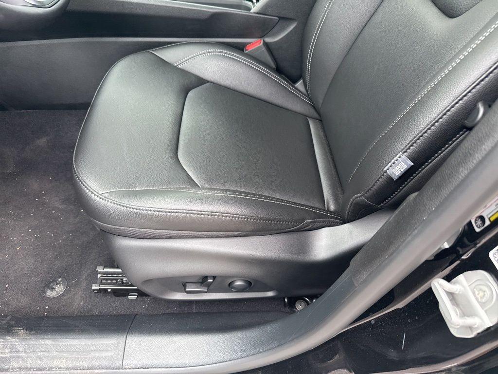 new 2025 Jeep Compass car, priced at $32,606