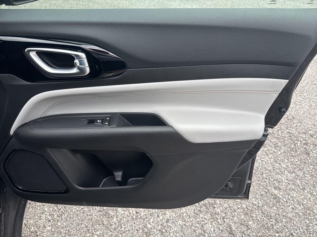 new 2025 Jeep Compass car, priced at $32,606