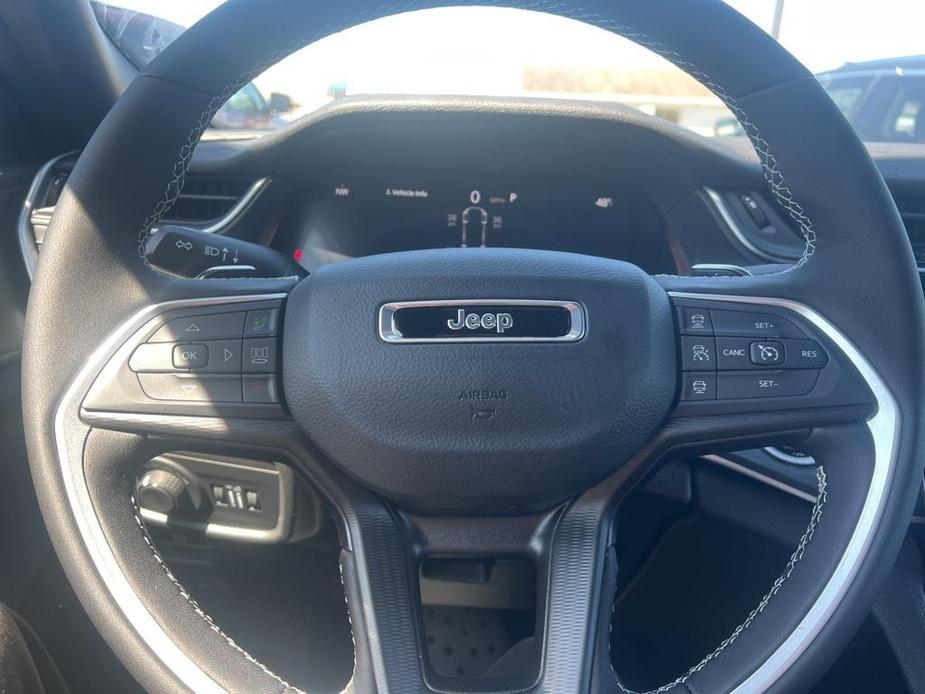 new 2024 Jeep Grand Cherokee L car, priced at $45,880