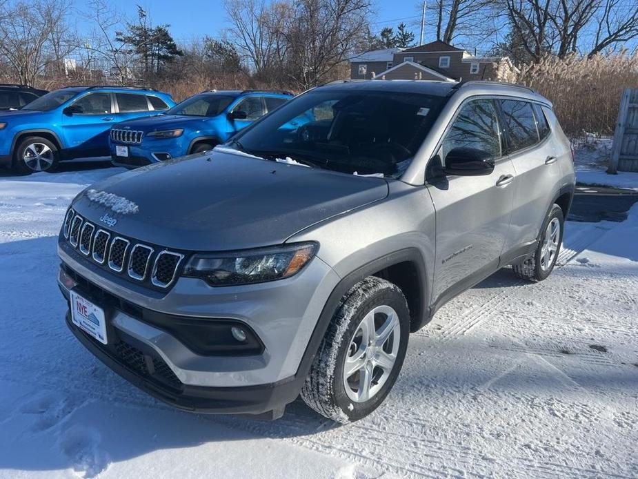 new 2024 Jeep Compass car, priced at $27,860