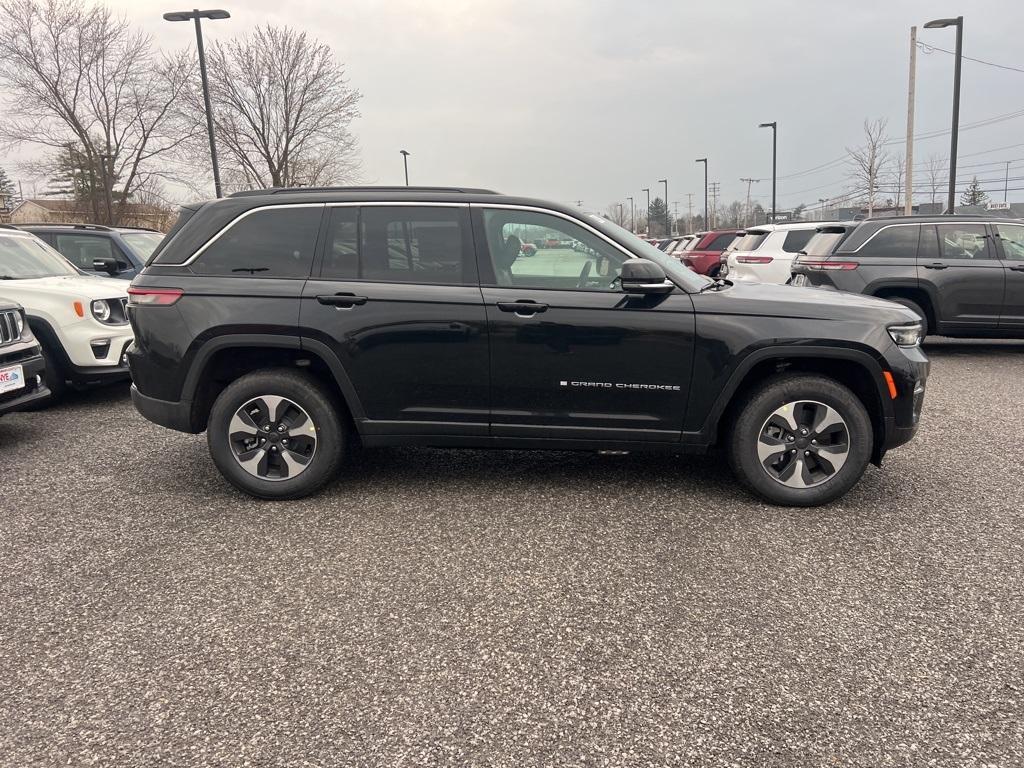 new 2024 Jeep Grand Cherokee 4xe car, priced at $51,125