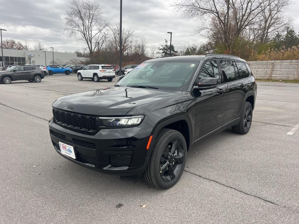 new 2025 Jeep Grand Cherokee L car, priced at $49,675