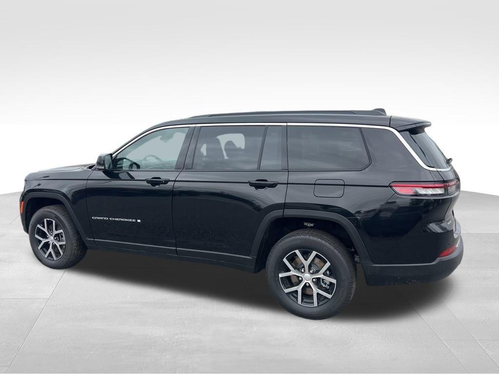 new 2025 Jeep Grand Cherokee L car, priced at $46,470