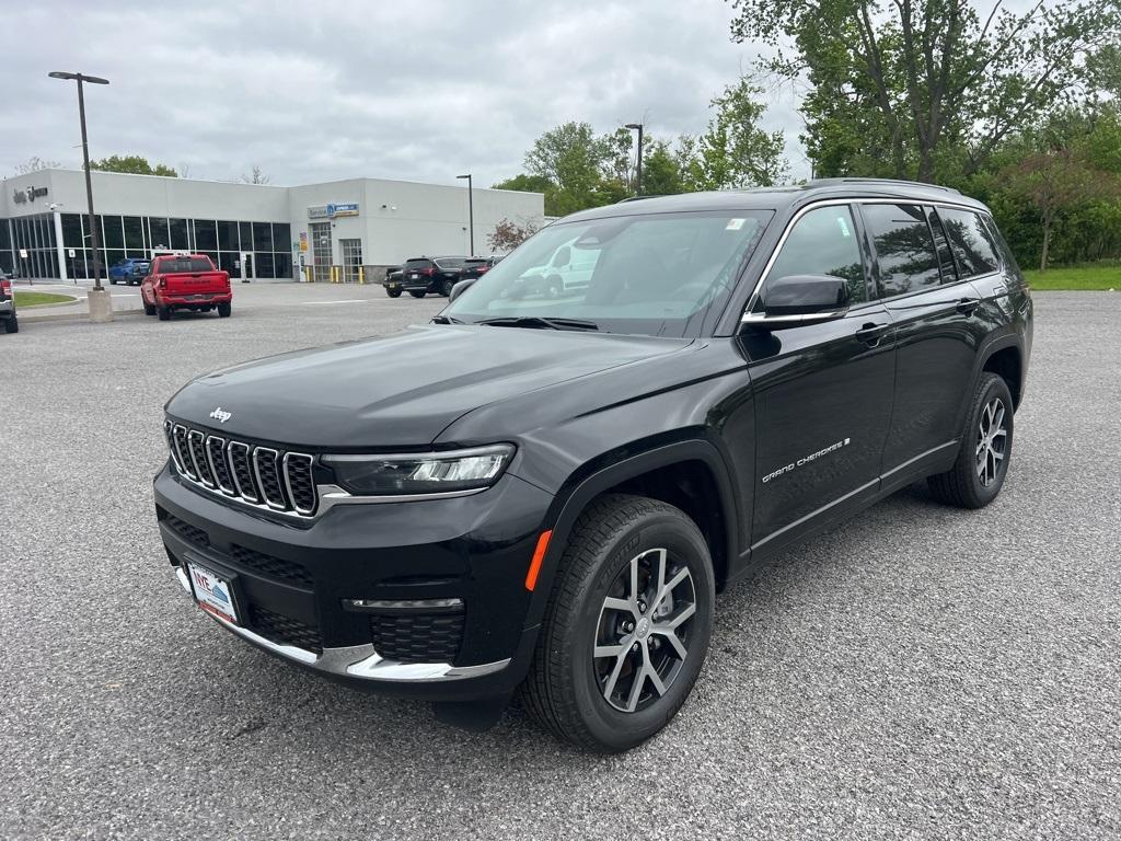 new 2025 Jeep Grand Cherokee L car, priced at $46,470