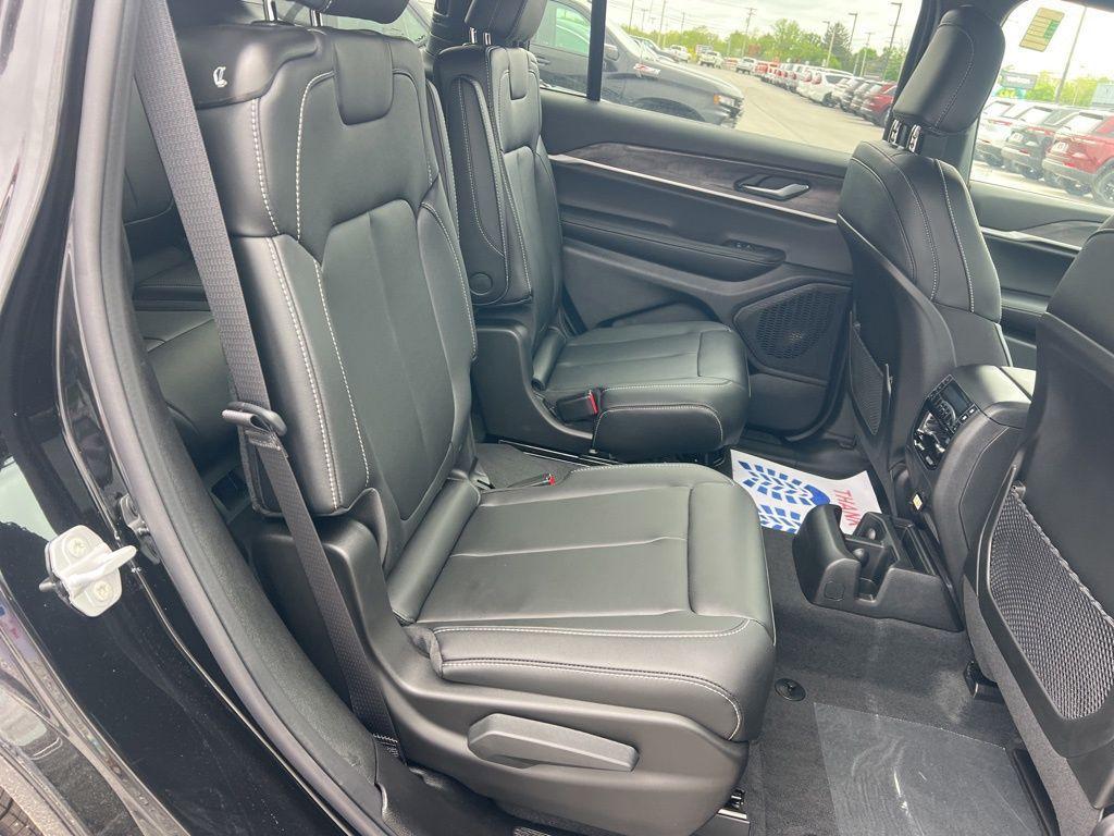 new 2025 Jeep Grand Cherokee L car, priced at $46,470