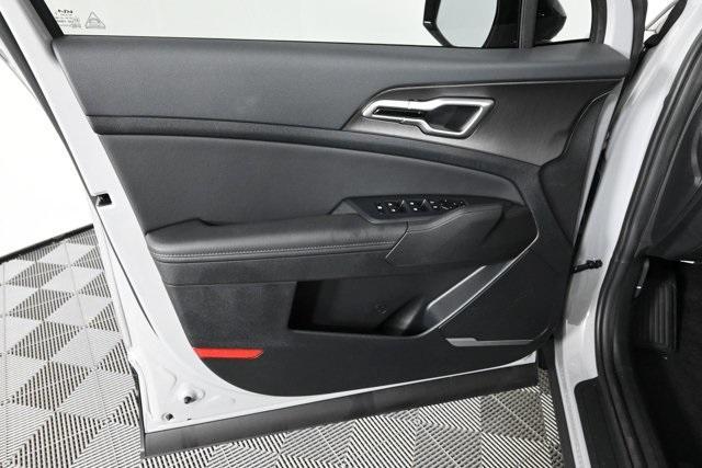 new 2026 Kia Sportage car, priced at $34,995