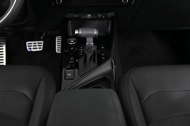 new 2025 Kia Niro car, priced at $30,745
