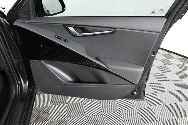 new 2025 Kia Niro car, priced at $30,745