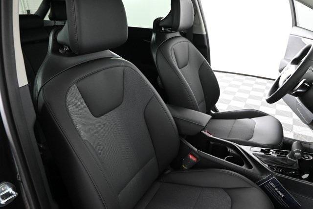 new 2025 Kia Niro car, priced at $30,745
