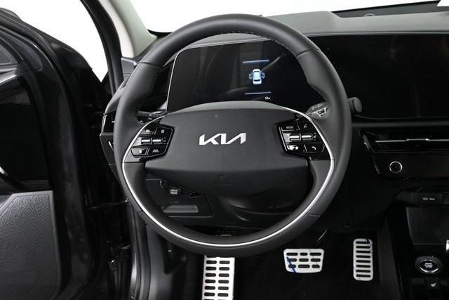 new 2025 Kia Niro car, priced at $30,745