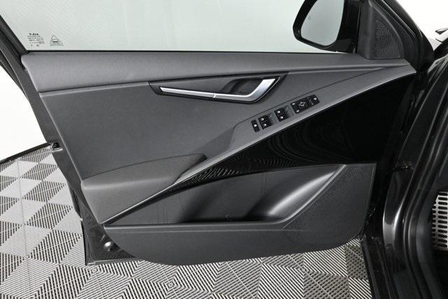 new 2025 Kia Niro car, priced at $30,745