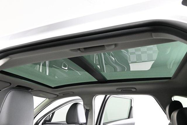 new 2025 Kia Sorento car, priced at $35,124