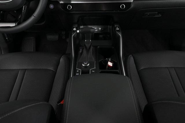 new 2025 Kia Sorento car, priced at $35,124