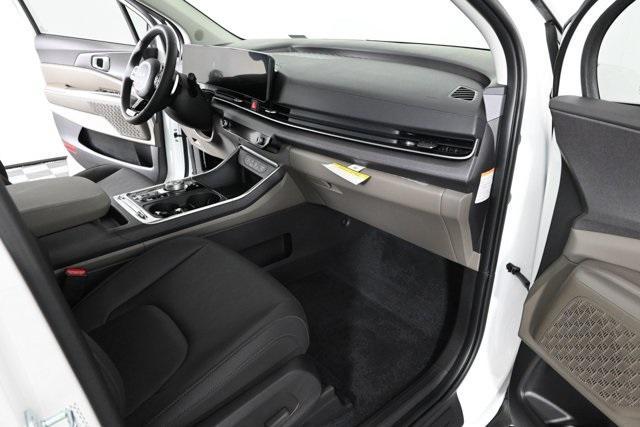 new 2026 Kia Carnival Hybrid car, priced at $50,150