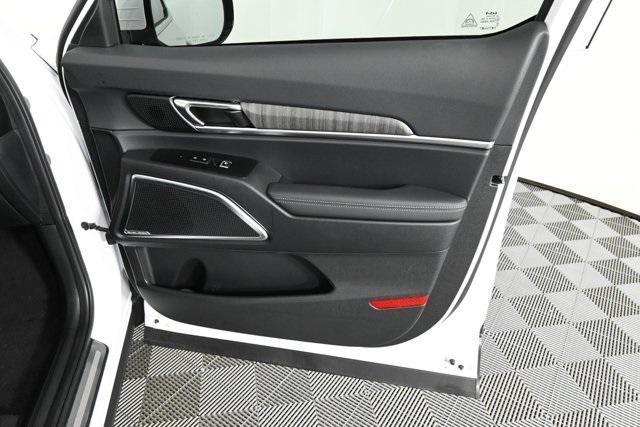 new 2025 Kia Telluride car, priced at $50,554