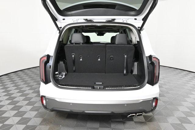 new 2025 Kia Telluride car, priced at $50,554