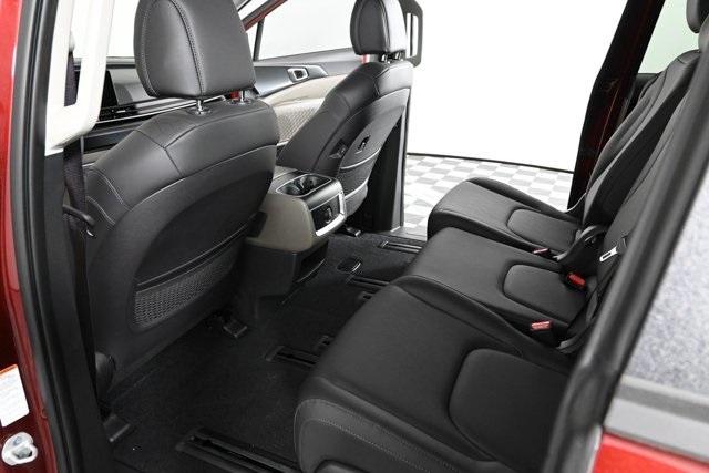 new 2026 Kia Carnival Hybrid car, priced at $41,332