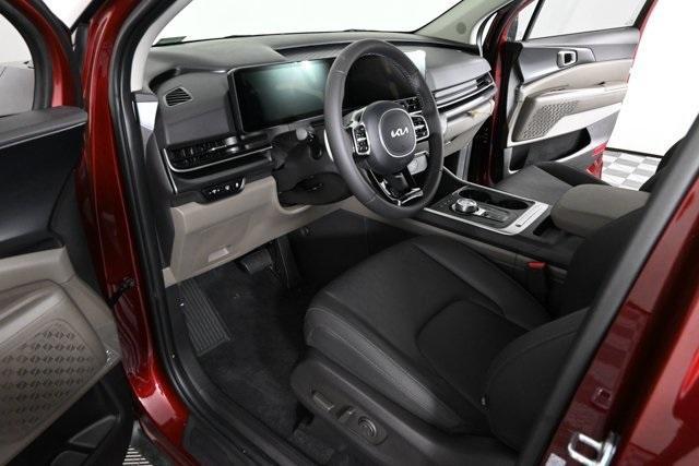 new 2026 Kia Carnival Hybrid car, priced at $41,332