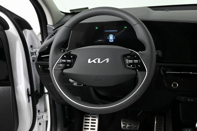 new 2025 Kia Niro car, priced at $29,994