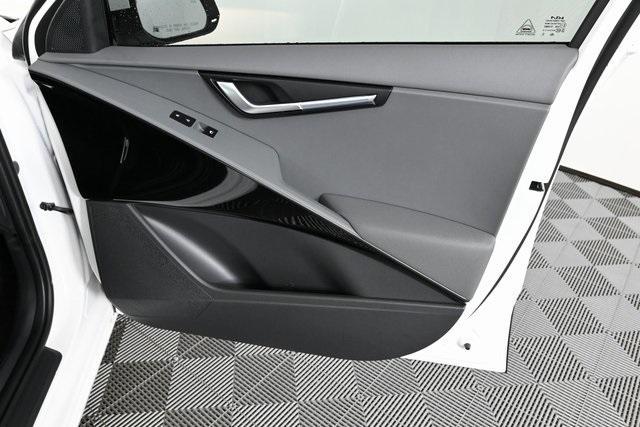 new 2025 Kia Niro car, priced at $29,994