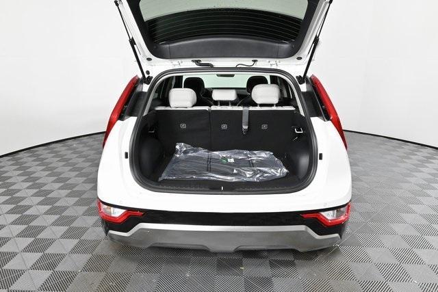 new 2025 Kia Niro car, priced at $29,994