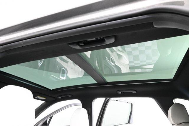 new 2026 Kia Sorento Hybrid car, priced at $48,755