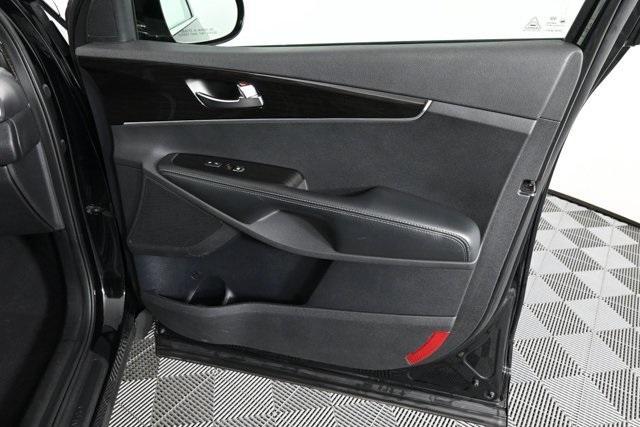 used 2020 Kia Sorento car, priced at $9,908