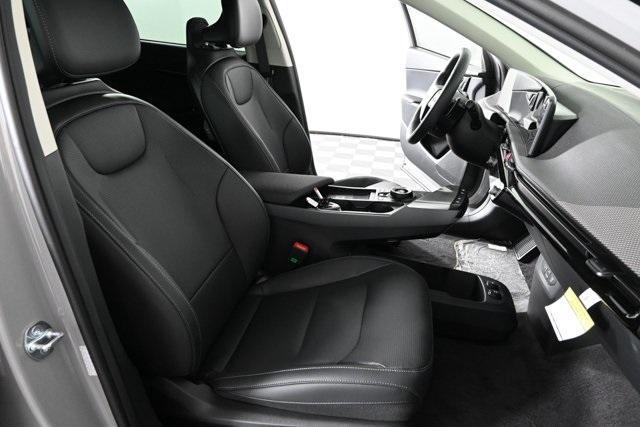 new 2025 Kia EV6 car, priced at $41,079