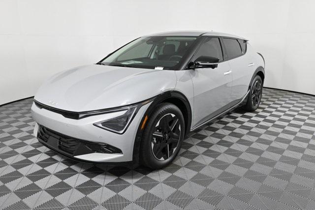 new 2025 Kia EV6 car, priced at $41,079