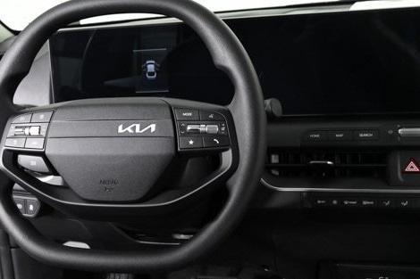 new 2025 Kia K4 car, priced at $25,319
