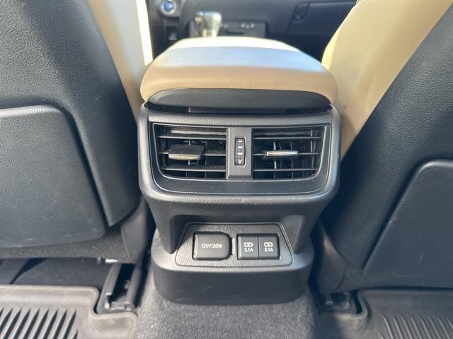 used 2019 Lexus ES 300h car, priced at $27,916