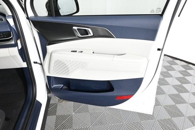 new 2026 Kia Carnival Hybrid car, priced at $51,190