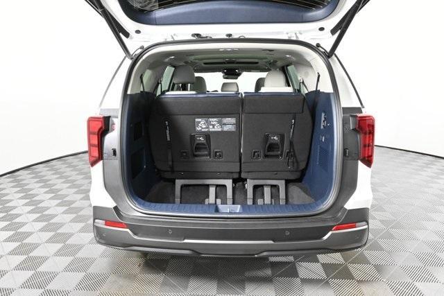 new 2026 Kia Carnival Hybrid car, priced at $51,190