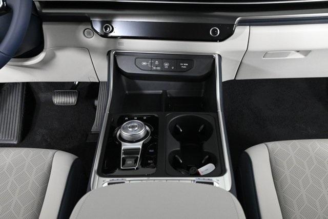 new 2026 Kia Carnival Hybrid car, priced at $51,190