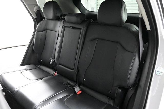 new 2026 Kia Sportage Hybrid car, priced at $35,284