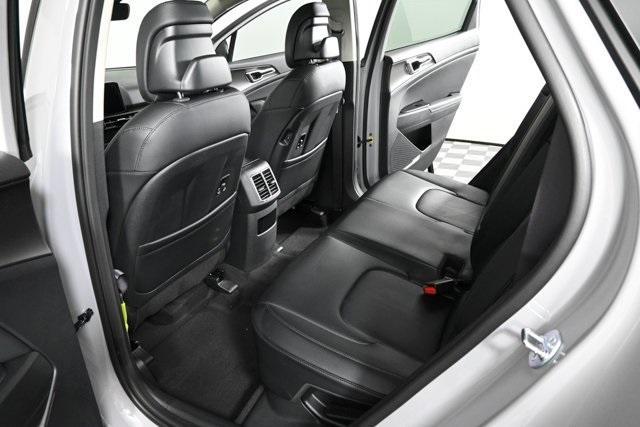 new 2026 Kia Sportage Hybrid car, priced at $35,284